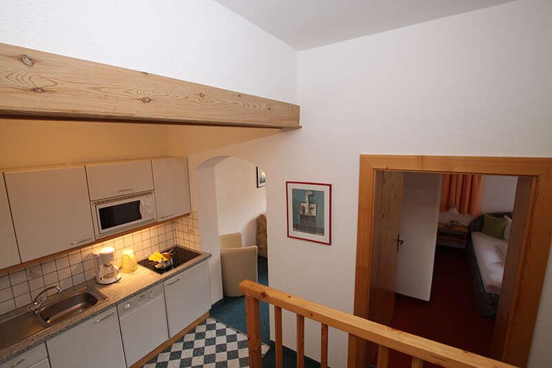 Haus Vögele Appartement 2 mit Küche und Stiegenaufgang